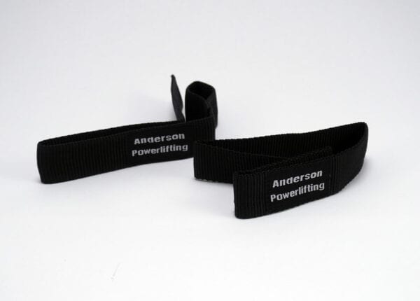 wide shot of nylon kla lifting straps