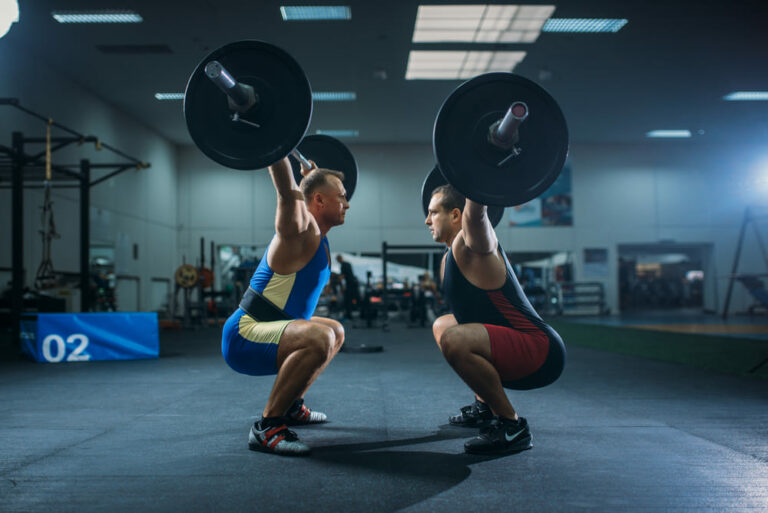 Top 8 Tips on How to Lift Heavier Weights