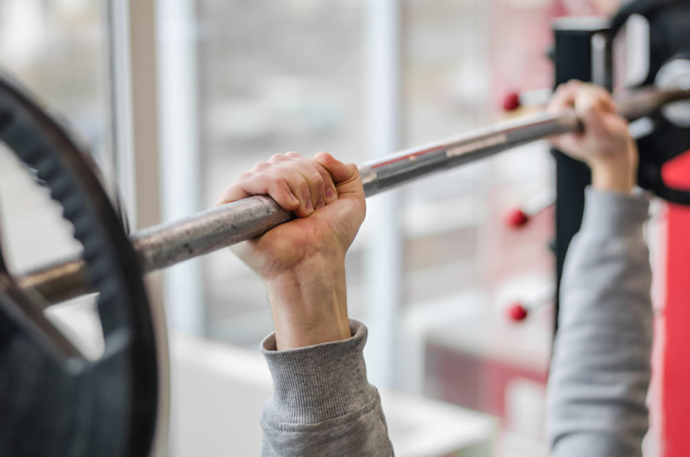 How to Prevent Wrist Pain from Bench Press