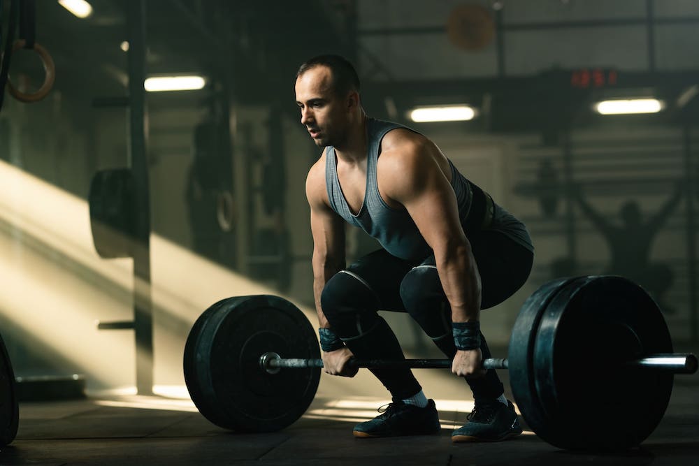 Your Definitive Guide to the Conventional Deadlift Vs. Sumo Deadlift